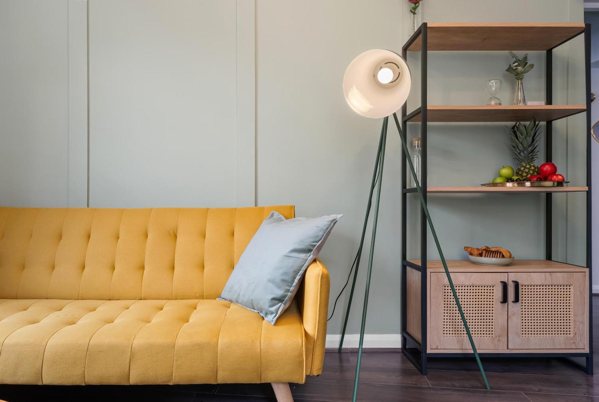 Chic 2 Bedroom Apartment Near Liverpool Street By Gold Stays London Bagian luar foto